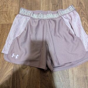Under armour Women's Xs Athletic Shorts Purple